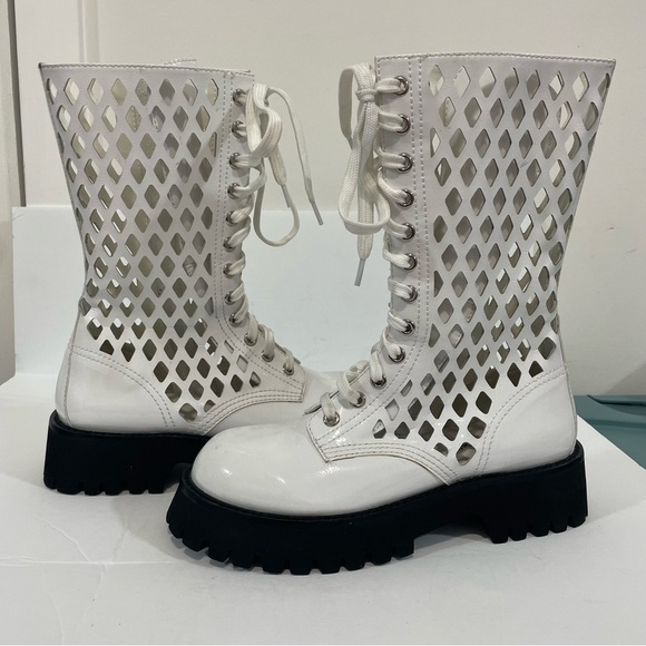 Jeffrey Campbell Demode White Leather Lace Up Combat Cutout Moto Boots Size 6.5